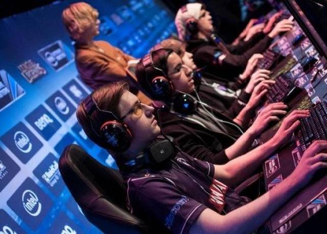 的态度和策 的态度和策