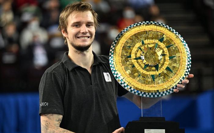 高强度比赛 高强度比赛