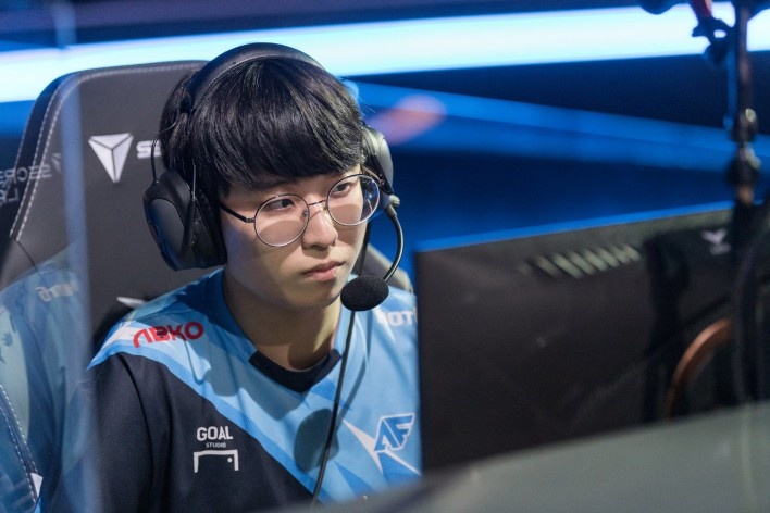 了场上的主 了场上的主