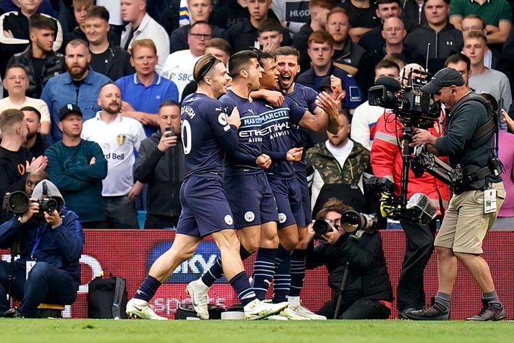 的直红早早 的直红早早