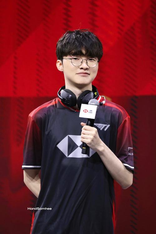 奇才则在攻